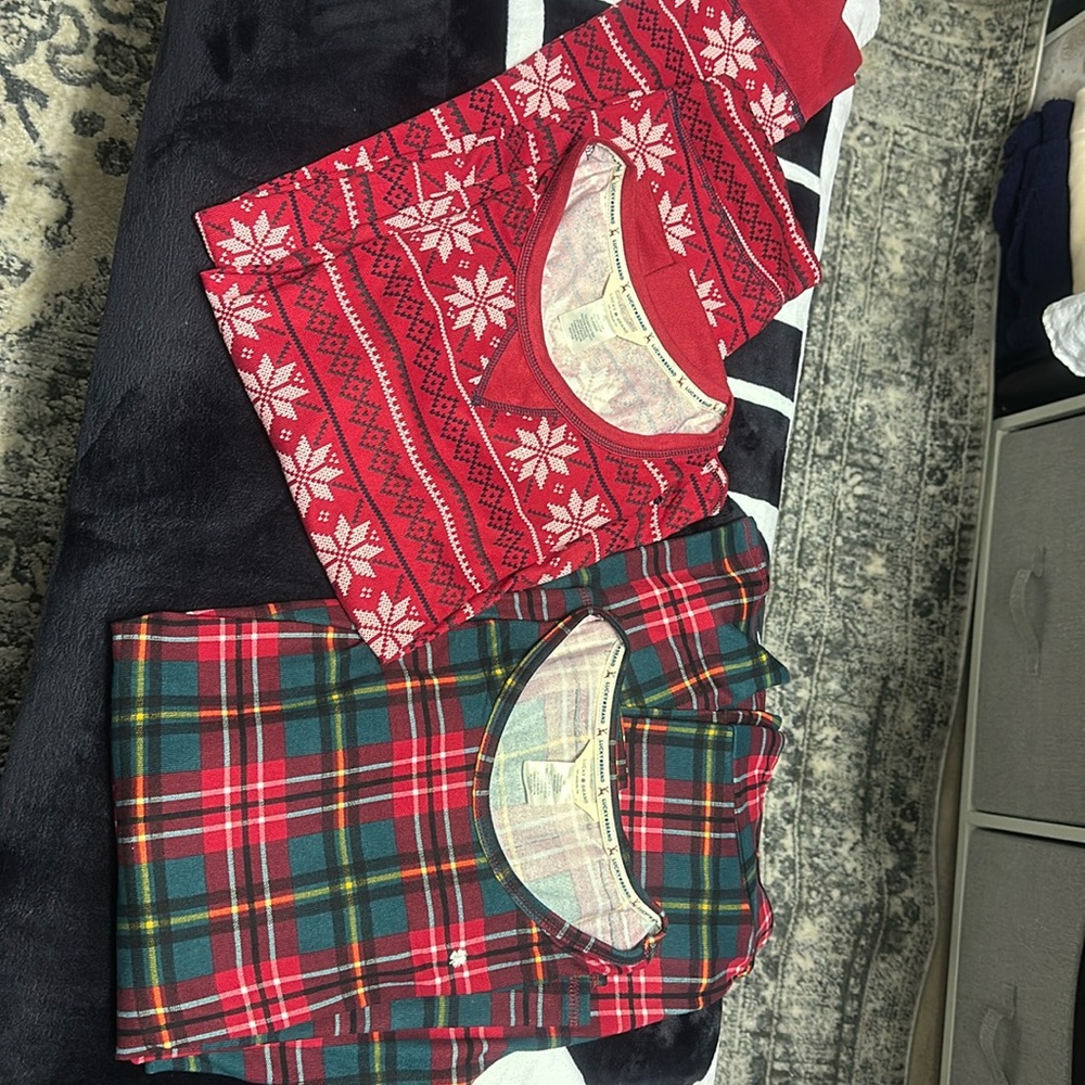2 pairs Lucky Christmas’s Pajamas NWOT size Large